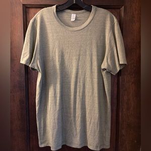 Alternative Men’s T Shirt in Heather Army Green Size L
